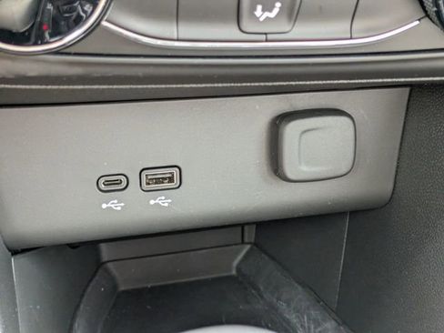 Used 2024 Buick Encore GX Preferred FWD image 29
