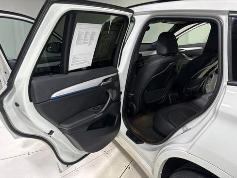 Used 2017 BMW X1 sDrive28i FWD image 23