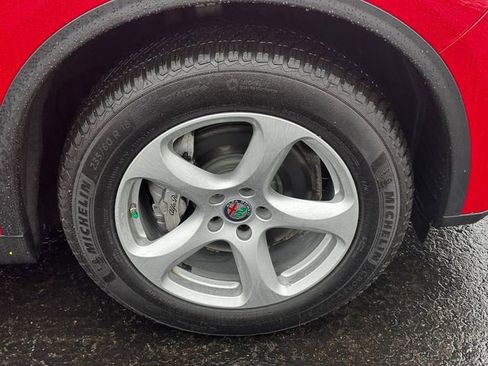 Used 2020 Alfa Romeo Stelvio Sport w/ Cold Weather Package image 9