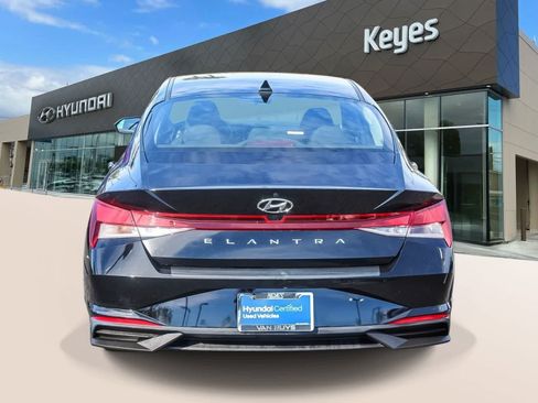 Used 2023 Hyundai Elantra SEL FWD image 6