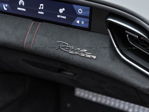 Used 2025 Ferrari Roma Spider RWD image 49