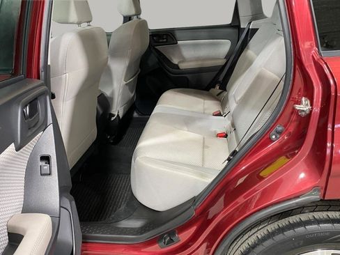 Used 2018 Subaru Forester 2.5i Premium AWD/4WD image 11