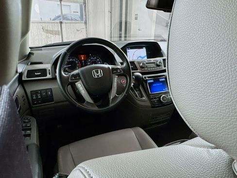 Used 2015 Honda Odyssey Touring image 20