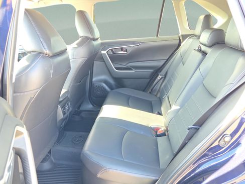 Certified 2021 Toyota RAV4 XLE Premium image 16