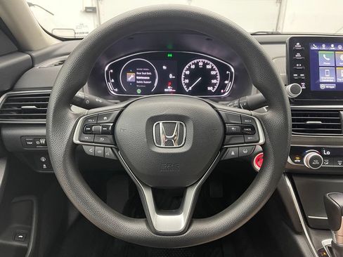 Used 2021 Honda Accord LX image 17