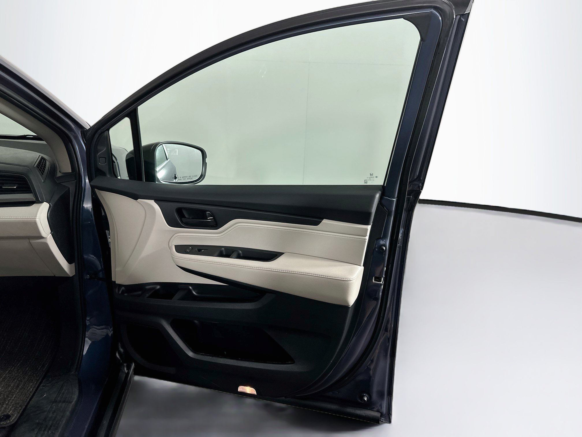 Used 2025 Honda Odyssey EX-L image 33