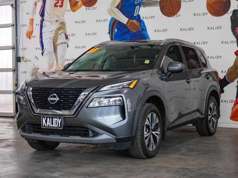 Used 2023 Nissan Rogue SV w/ SV Premium B Package FWD image 21