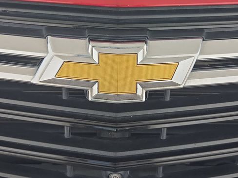 Used 2024 Chevrolet Equinox LT FWD image 35
