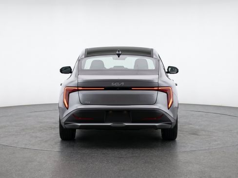 Used 2025 Kia K4 FWD image 7