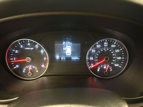 Used 2020 Kia Sportage LX FWD image 32