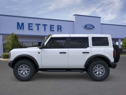 New 2025 Ford Bronco Badlands image 36