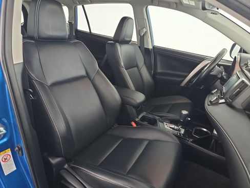 Used 2016 Toyota RAV4 Limited AWD/4WD image 33