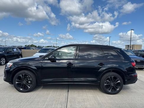 Used 2025 Audi Q7 3.0T Prestige w/ Prestige Package AWD/4WD image 6