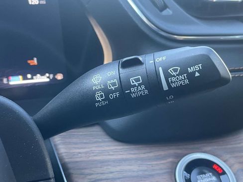 Used 2024 Jeep Grand Cherokee L Summit w/ Rear Seat Video Group I AWD/4WD image 36