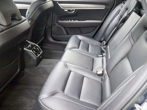 Used 2023 Volvo S90 B6 Ultimate w/ Protection Package Premier AWD/4WD image 23