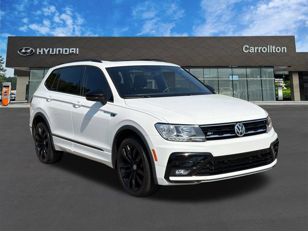 Used 2021 Volkswagen Tiguan SE R-Line FWD image 3