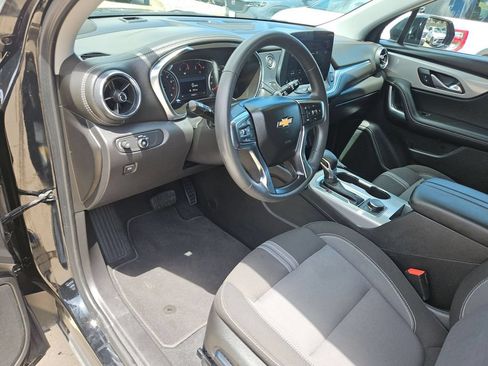 Used 2025 Chevrolet Blazer LT FWD image 15
