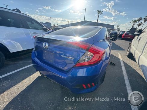 Used 2019 Honda Civic Sport image 4