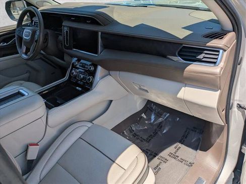 Used 2023 GMC Yukon XL Denali AWD/4WD image 20
