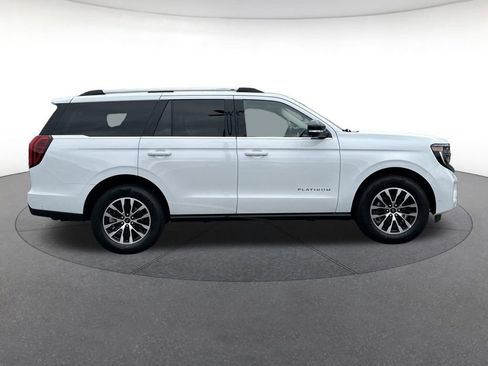 Used 2025 Ford Expedition Platinum AWD/4WD image 7