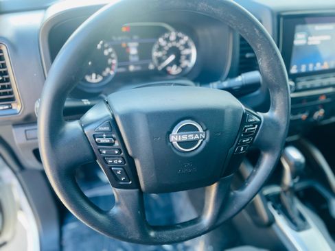 Used 2023 Nissan Frontier S w/ Technology Package AWD/4WD image 16