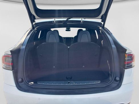 Used 2018 Tesla Model X 75D AWD/4WD image 19