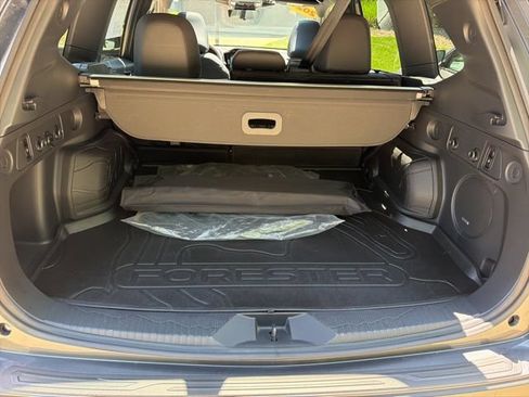 Used 2025 Subaru Forester Touring AWD/4WD image 22