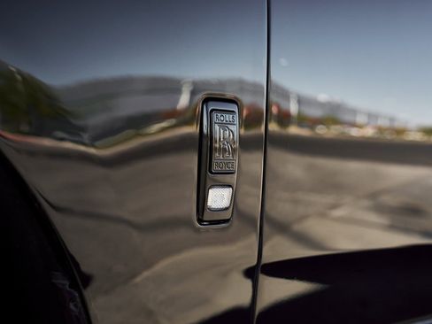 Used 2019 Rolls-Royce Cullinan image 9