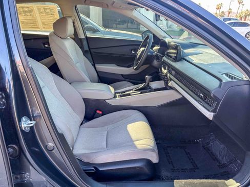 Certified 2024 Honda Accord EX image 19