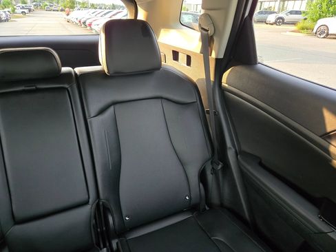 Used 2025 Kia Sportage EX w/ Premium Package FWD image 14