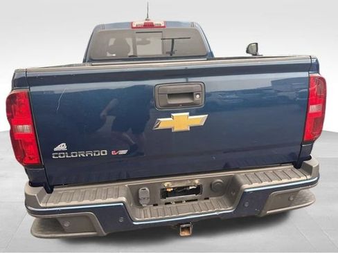 Used 2020 Chevrolet Colorado Z71 AWD/4WD image 15