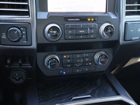 Used 2020 Ford F250 Limited image 18