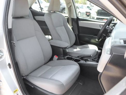 Used 2016 Toyota Corolla LE FWD image 34