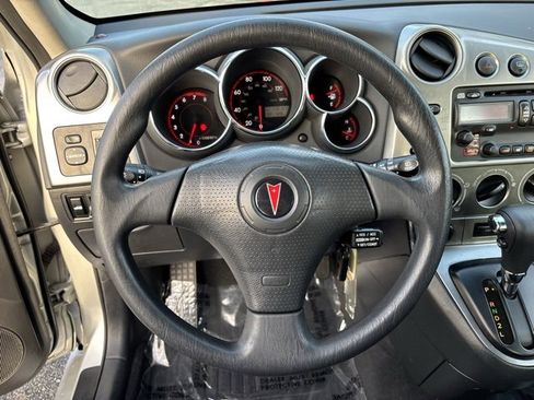 Used 2004 Pontiac Vibe Base image 26