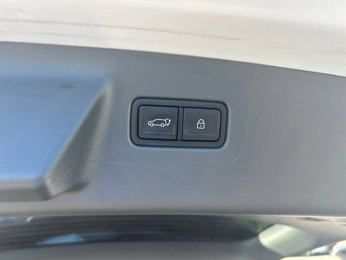Used 2026 Hyundai Santa Fe SEL FWD image 30