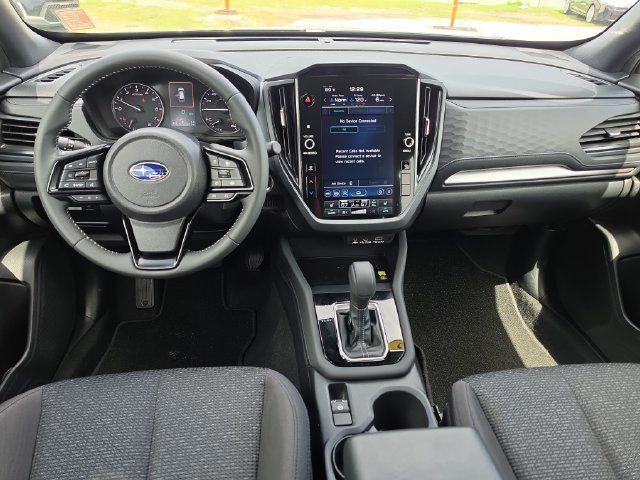 Used 2025 Subaru Forester Premium AWD/4WD image 8