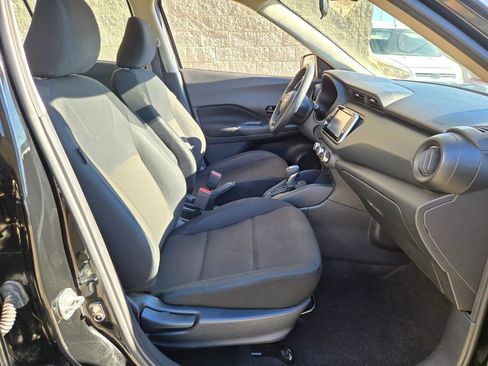 Used 2024 Nissan Kicks S FWD image 18