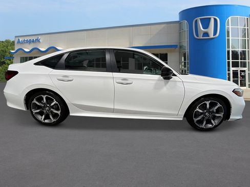 New 2025 Honda Civic Sport Touring image 8