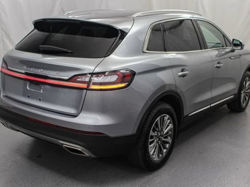 Used 2023 Lincoln Nautilus AWD w/ Premium Package image 10