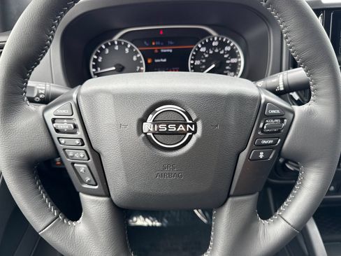 New 2026 Nissan Frontier SV w/ Tow Package AWD/4WD image 24