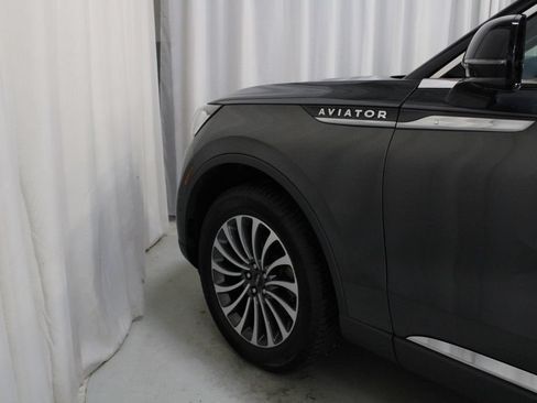 Used 2020 Lincoln Aviator Reserve w/ Equipment Group 201A AWD/4WD image 31