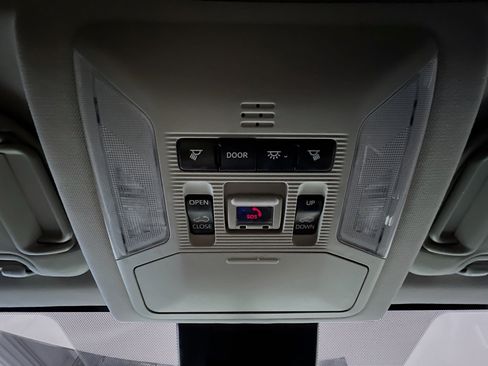 Used 2021 Toyota RAV4 XLE w/ Convenience Package image 22