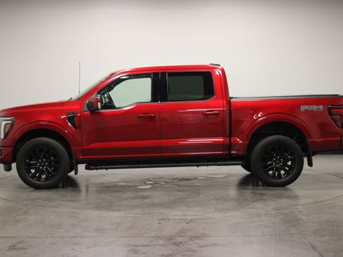 Used 2025 Ford F150 Lariat w/ Equipment Group 502A High AWD/4WD image 5