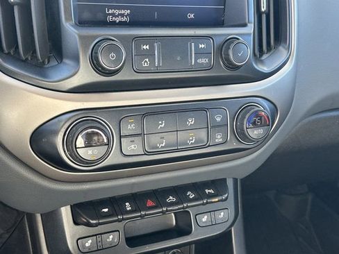 Used 2019 Chevrolet Colorado Z71 image 33