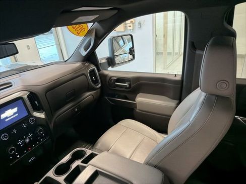 Used 2022 Chevrolet Silverado 2500 LTZ w/ Gooseneck/5TH Wheel Package AWD/4WD image 31