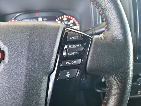Used 2023 Nissan Frontier PRO-4X w/ Technology Package AWD/4WD image 32