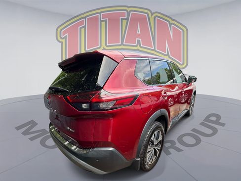 Used 2021 Nissan Rogue SV AWD/4WD image 2