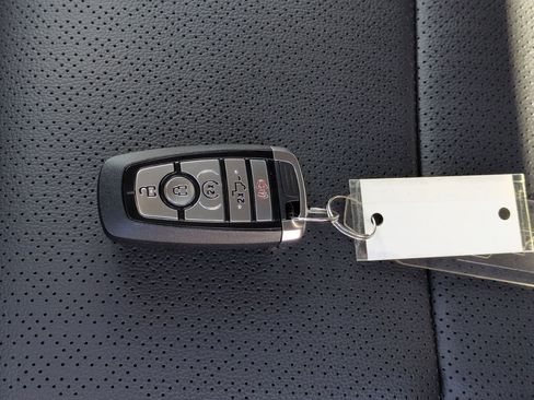 Used 2026 Ford F450 Lariat image 33