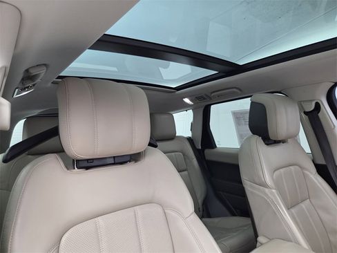 Used 2021 Land Rover Range Rover Sport HSE Silver Edition image 18