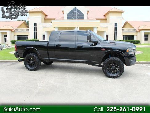 Used 2019 RAM 2500 Laramie w/ Night Edition AWD/4WD image 1